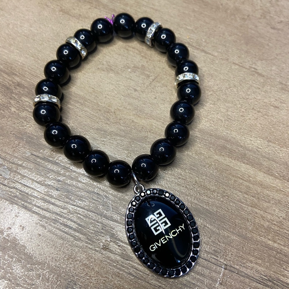 Charm bracelet